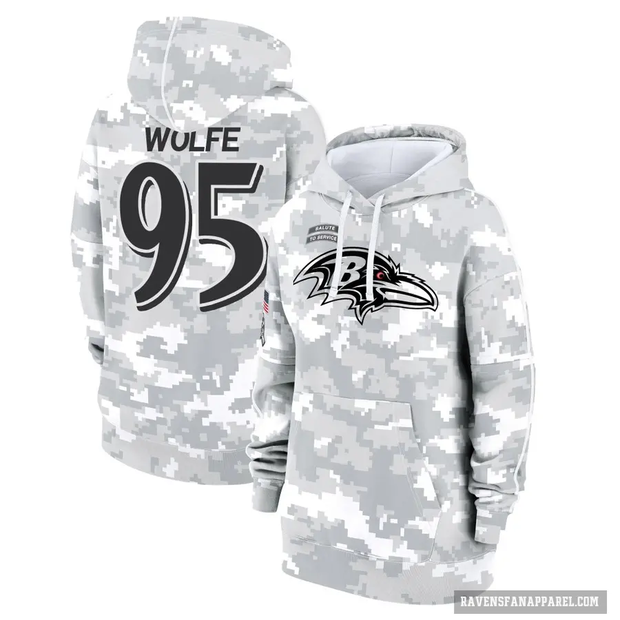 Women's ＃95 Derek Wolfe Baltimore Ravens Arctic Camo 2024 Salute to Service Club Fleece Pullover Hoodie